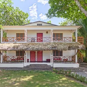 casa-grande-beach-hotel.comcaribbean.com/